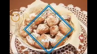 Frittelle con mele e uvetta deliziosi dolcetti di Carnevale