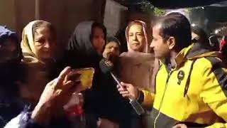 زمان پارک لاہور رات گے عمران خان کی بہنوں خود سکیورٹی سنبھال لی