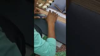 how to press fom on plywood   पलंग पर फोम चिपकाने का तरीका ||woodworking ||#diy #tricks #shorts