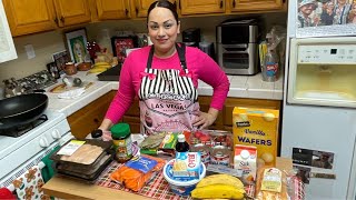 Cooking with Julie 👩‍🍳 PICADILLO DE POLLO w/ Dessert