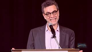 Stephen Dubner - Endowment effect, conf. bias, and capital leverage | Economic Club of Grand Rapids