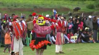 COSTUMBRES, TRADICIÓN Y CULTURA  ANIVERSARIO DE C.CHEQUEREC CCOLLANA CRUZ PATA "ENTRE ASTADOS"