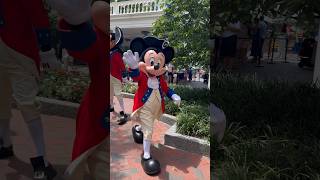 Patriotic Disney Characters for July 4th at Walt Disney World #waltdisneyworld