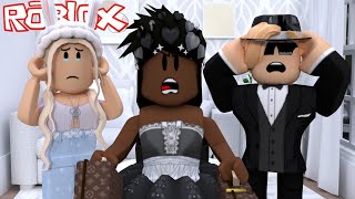 OUR MAID QUIT AND LEFT US! 😔 || Mason Manor S1 E2 || Roblox Bloxburg Roleplay