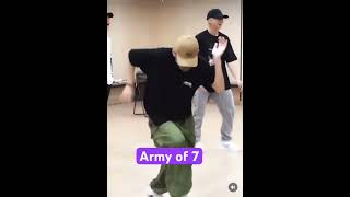 Taehyung’s goofy moment🥰. #taehyungshorts  #taehyungupdates #taehyungvideo