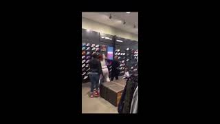 Insane pregnant girl fight