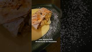 Experimentando Torta de Maçã Alemã (Apfelstrudel)