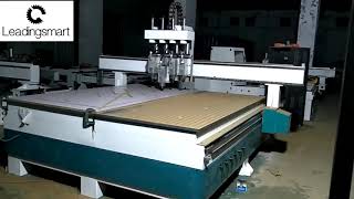 4 pneumatic heads CNC Wood router