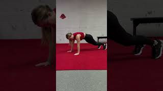 Cross Body Mountain Climbers