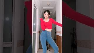 Skinny jeans outfit sharing👚#dance #beauty #jeans #fpv #youtubeshorts