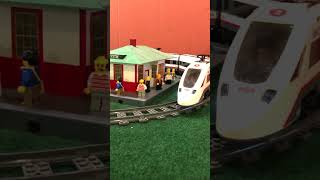 Lego Train 60051 White High Speed Passenger Train Video.