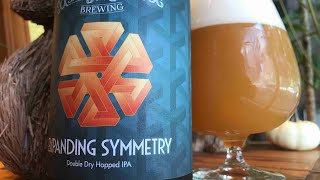 Saint Errant Brewing Expanding Symmetry Double Dry Hopped IPA Pout