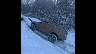 Porsche Cayenne Off Road vs Snow Hill  #porsche  #thebest4x4channel #offroad