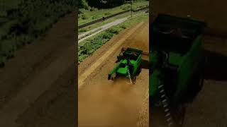 FS22 harvesting with John deere combine