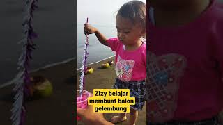 zizy bikin balon gelembung