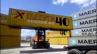 #30ton #forklift work in #container #depot