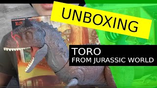 Unboxing Toro from Jurassic World Camp Cretateous