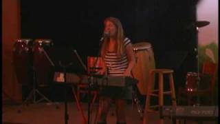 Javelyn performs "When A Man Loves a Woman" at the Talking Stick