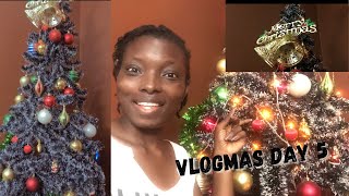 (VLOGMAS DAY 5 🎄) Decorating Christmas Tree | Christmas Tree Ideas