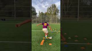 The 2 BEST drills to improve footwork🔥 #soccerskills #soccer #footballskills  #footwork #football