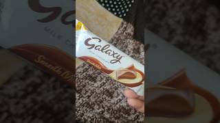 galaxy chocolate lovers 😻💓 only for chocolate lovers 😵#chocolate#youtubeshorts # #vlogger #food