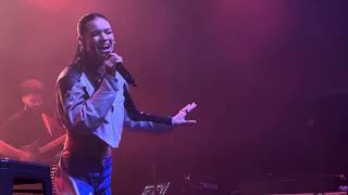 Sinead Harnett-Shoulder/Thinking Less @ Electric Brixton, 15th October 2024