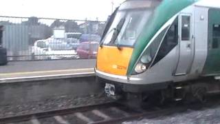 IE class 22000 number 22214/22314 arrives at Athlone