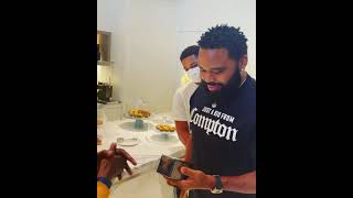 Nigeria's most successful entertainer Dbanj presents his cologne made in Dubai to  @anthonyanderson