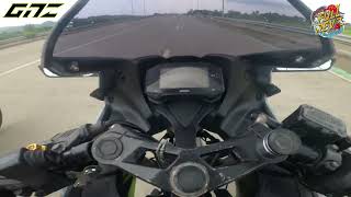 R15v3 vs GSX R150 1st hit