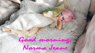 Good morning, Norma Jeane! ~ Stopmotion