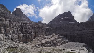 Sentiero Dallagiacoma, dolomiti del Brenta