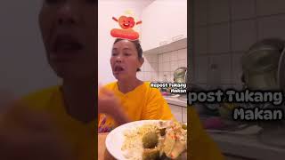 Bunda Corla Makan Gulai Ikan dan Terong