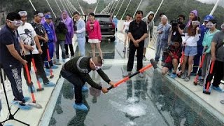 Zhangjiajie Glass Bridge — World’s Longest and Highest Update 2017