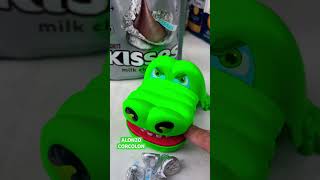 Extreme Crocodile with kisses chocolates #shortsvideo #viral #shorts #youtubeshorts #satisfying