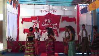 Lomba Tarian & Lomba Fashion show antar kelas SMA STELLA GRATIA ATAMBUA