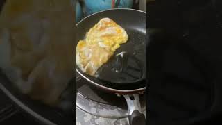 Egg fried | fried egg #eggasmr #eggfried #friedegg #cookingasmr #shortvideo