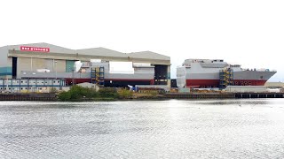 The roll out of the aft section of HMS Glasgow at Govan