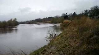 Severn Bore 13th March 2009 at 09:28