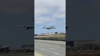 Korean Air Boeing 747-8 landing at LAX runway 24R #aviation #planespotting #koreanair