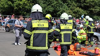 [TAG DER FEUERWEHR IN KÖLN] Einsatzfahrten und Übungen an der Feuerwache 5 der Berufsfeuerwehr Köln