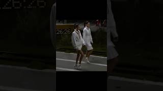 Kendall Jenner and Bella Hadid opening the Off-White SS 19 new viral video #kendalljenner#bellahadid