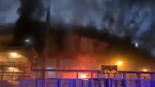 Adeptos do Foggia incendiaram estádio do Taranto, após derrota no clássico regional da Série C 😳