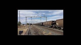 Coal Trains at Blackwater Queensland. #shorts #aurizon #pacificnational #coaltrain #freighttrain