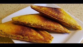 Spanish Scrambled Cheesy Egg Sandwich / Recipe /Breakfast