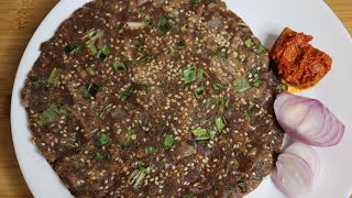 Ragi Roti with Spring Onion | Indian Flat bread with Finger Millet Flour | Spring Onion Ragi Roti