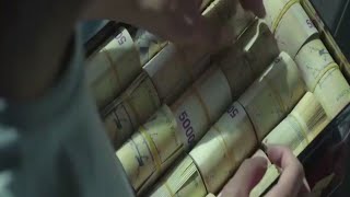 بسبب قطعة من الصابون ..التقط الرجل مفتاحا وأصبح على فور رجلا ثريا💰