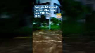 Roads in Islamabad flooded after heavy rain #rain #thunder #thunderstorm #rainfall #floodinpakistan