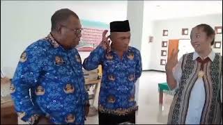 Drs. Ramlan Rasyidi Menutup Kegiatan Pelatihan Tenun Alor Tahun 2024