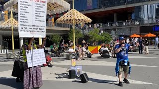 Vart ska du ta vägen efter döden? Sergels torg plattan Stockholm 2024-05-15