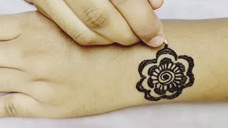 Elegant Floral Henna Design | Trendy Mehendi Designs | Trendy And Stylish Mehendi Design Back Hand